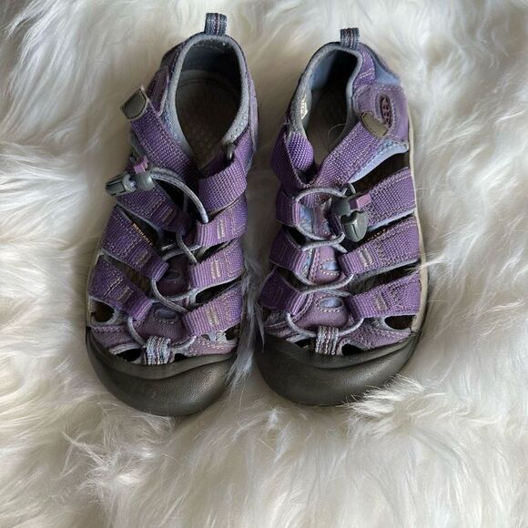 Keen purple/gray kid shoes